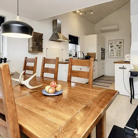 4 Star In Otterup-by Traum بيت للعطل Otterup